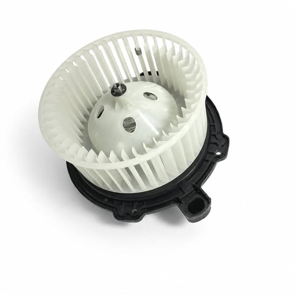 Blower 24V including Fan Wheel - Isuzu Sumo